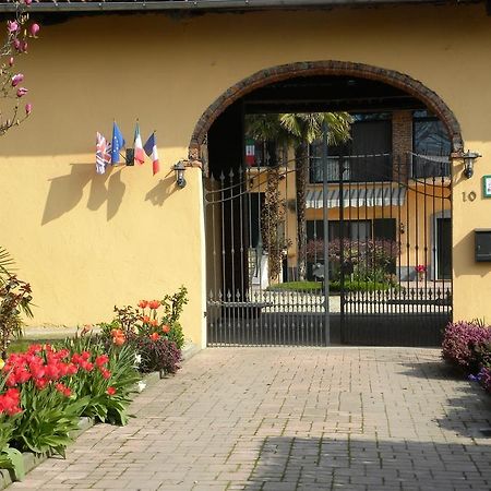 Bed&Breakfast La Siepe Pinerolo Ngoại thất bức ảnh