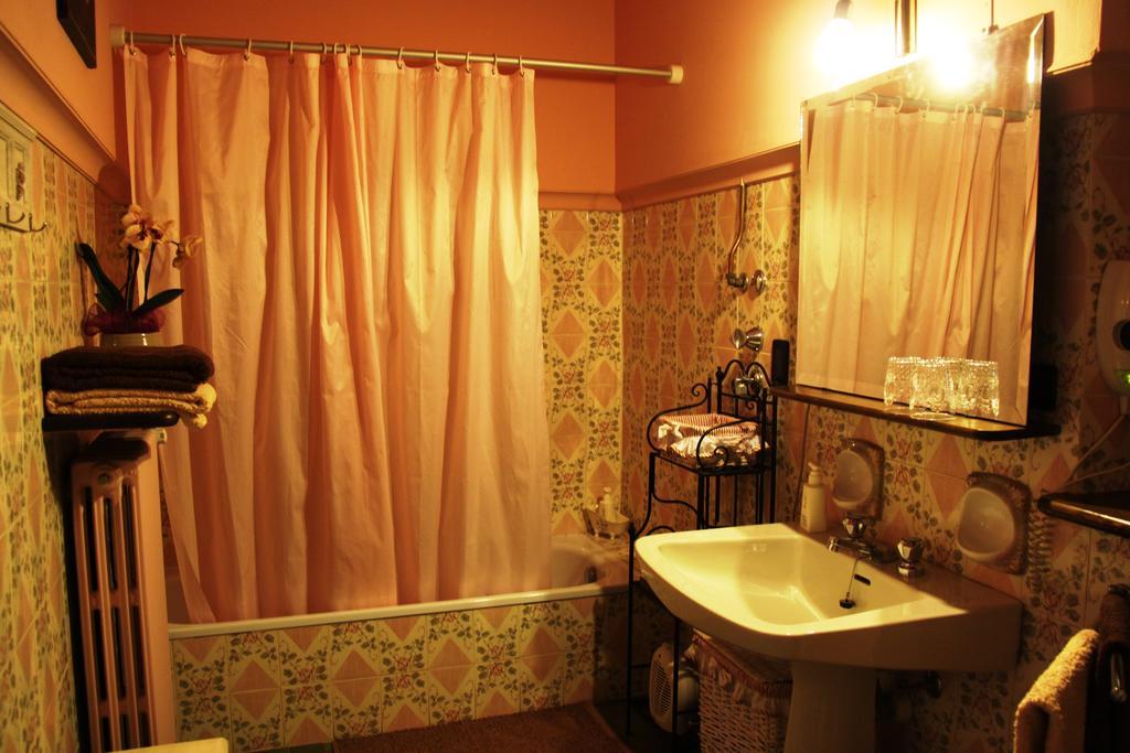 Bed&Breakfast La Siepe Pinerolo Phòng bức ảnh
